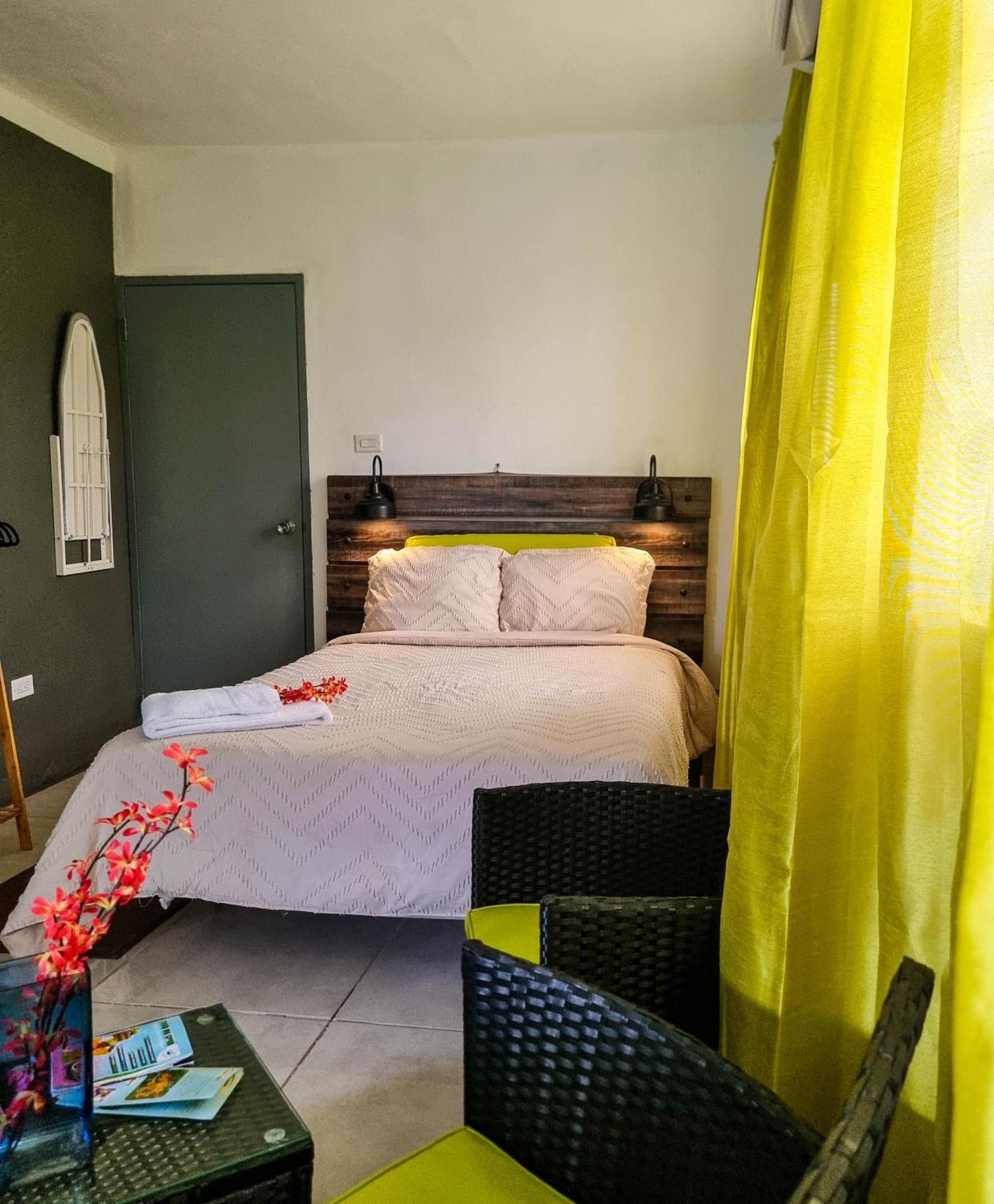 Cattleya Flor Hotel أورانجستاد المظهر الخارجي الصورة